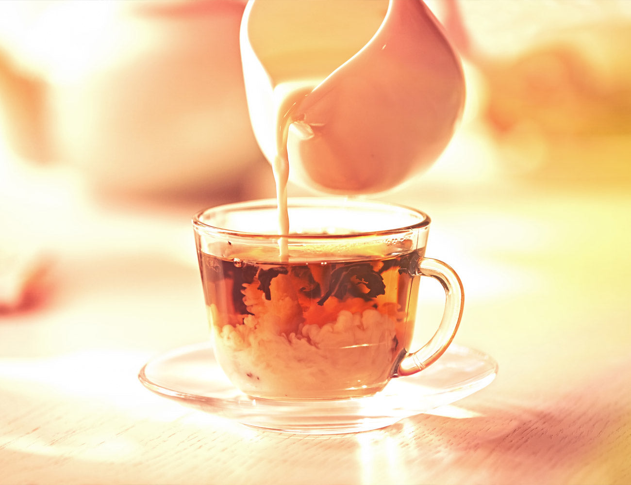 The Great Tea Debate: Tea With or Without Milk?