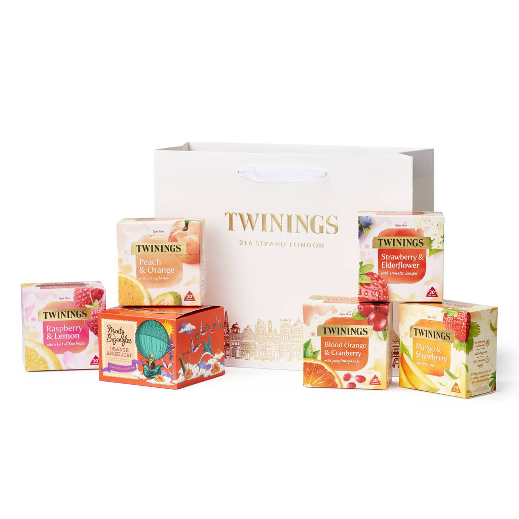 Fruitful Christmas Selection Gift Bag.jpg__PID:016dbb11-fe6e-4daf-b834-c0a8e3f177df