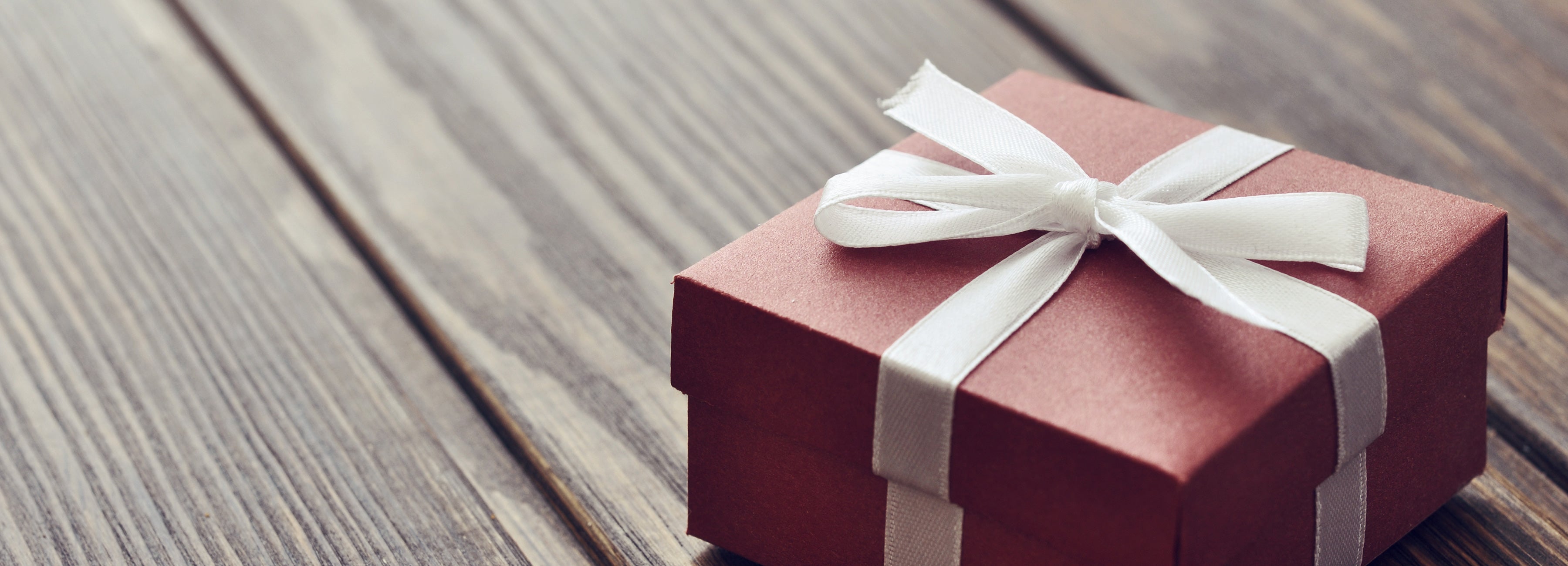 Gift Boxes, Bags & Hamper Baskets Banner Desktop