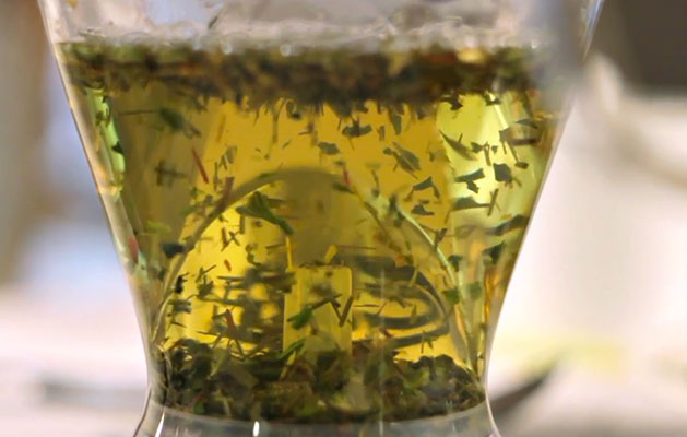  lemongrass and peppermint infusion